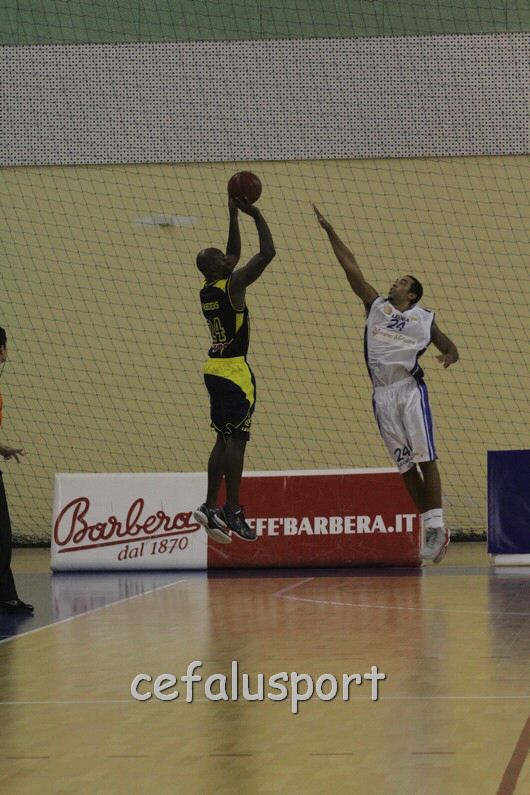 121014 basket 181_tn.jpg